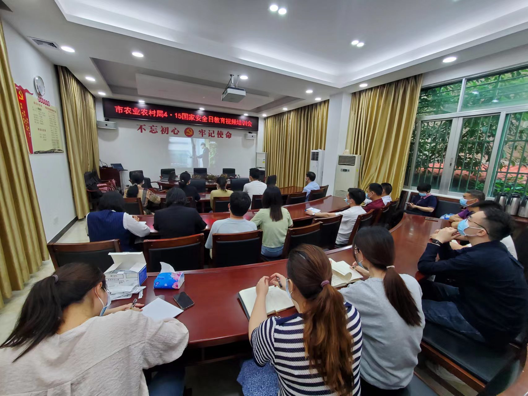 微信图片_20220418152018.jpg